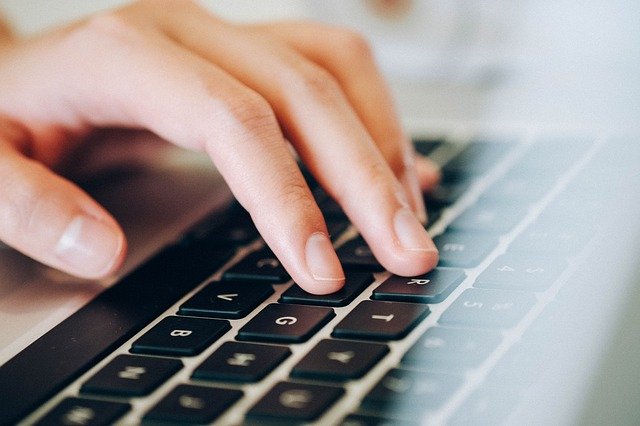 laptop 820274 640の画像